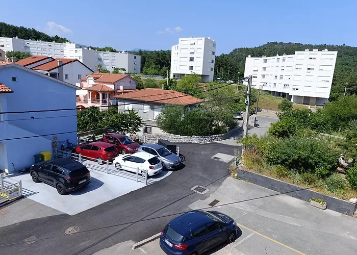 Apartment - Charming With Sea View And Private Parking