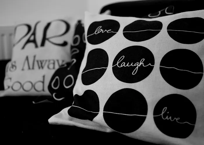 - Charming With Sea View And Private Parking Apartment